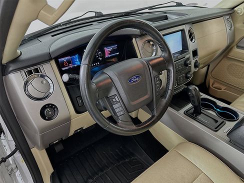Used 2017 Ford Expedition EL XLT w/ Equipment Group 202A image 24
