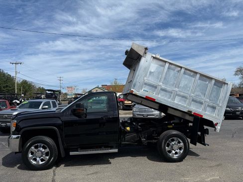 Used 2016 GMC Sierra 3500 SLE w/ SLE Preferred Package AWD/4WD image 6