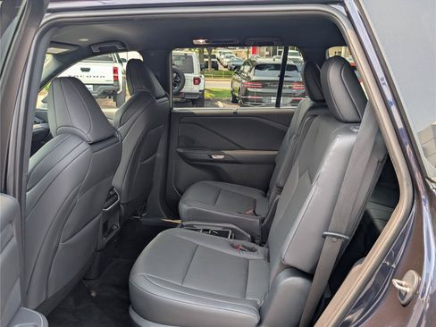 Certified 2025 Lexus TX 500h AWD w/ Technology Package image 17