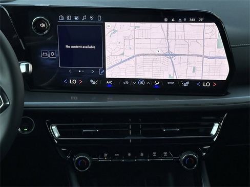 New 2026 Chevrolet Traverse LT w/ Driver Confidence Package image 13