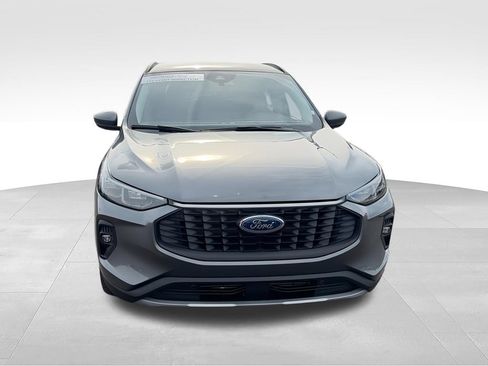 Used 2025 Ford Escape Platinum AWD/4WD image 3