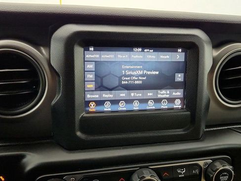 Used 2021 Jeep Wrangler Sport image 18