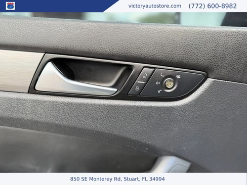 Used 2014 Volkswagen Passat 2.5 SE FWD image 15
