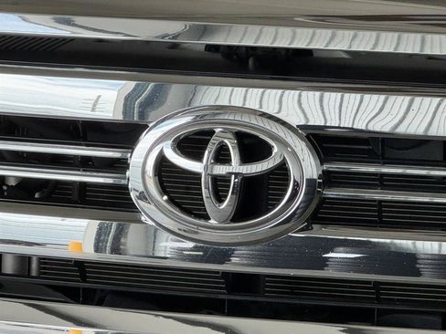 Used 2017 Toyota Tundra 1794 Edition AWD/4WD image 36