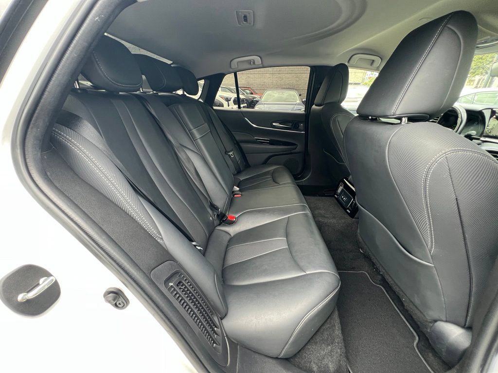Certified 2022 Toyota Mirai w/ Advanced Technology Package RWD image 19