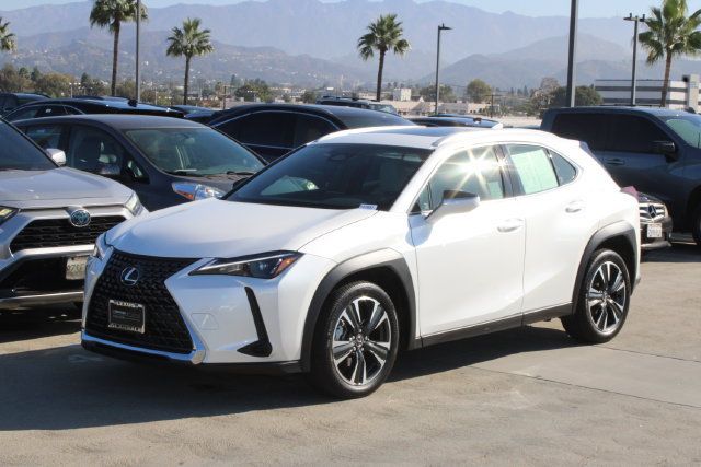 Certified 2025 Lexus UX 300h FWD image 3
