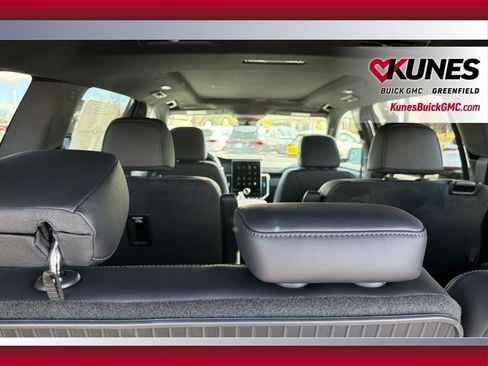 New 2026 GMC Acadia Elevation w/ Black Edition AWD/4WD image 42