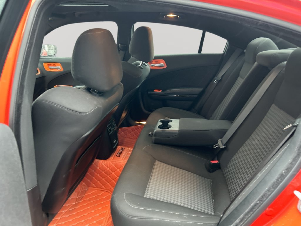 Used 2022 Dodge Charger R/T w/ Blacktop Package RWD image 27