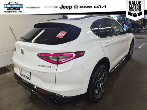 Used 2024 Alfa Romeo Stelvio Veloce AWD/4WD image 4