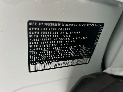 New 2026 Volkswagen Taos SE image 43