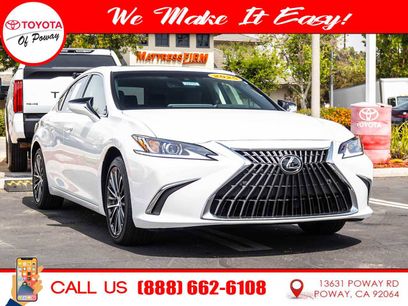 Used 2025 Lexus ES 300h w/ Premium Package