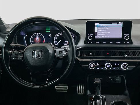 Used 2023 Honda Civic Sport image 18