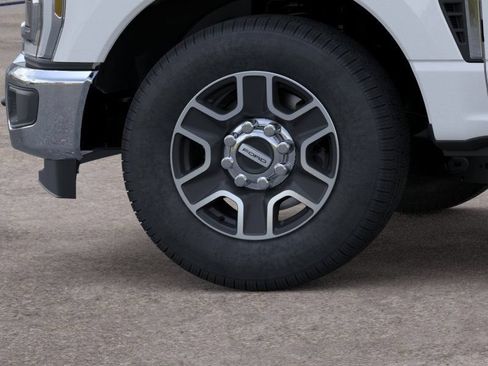 New 2026 Ford F350 Lariat RWD image 19