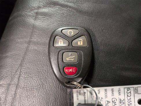 Used 2016 GMC Acadia SLT image 34