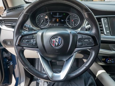 Used 2022 Buick Enclave Avenir w/ Avenir Technology Package AWD/4WD image 19