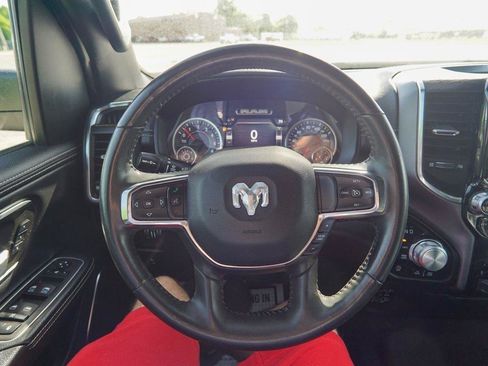 Used 2024 RAM 1500 Laramie AWD/4WD image 26