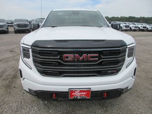 New 2026 GMC Sierra 1500 AT4 w/ AT4 Premium Package AWD/4WD image 14