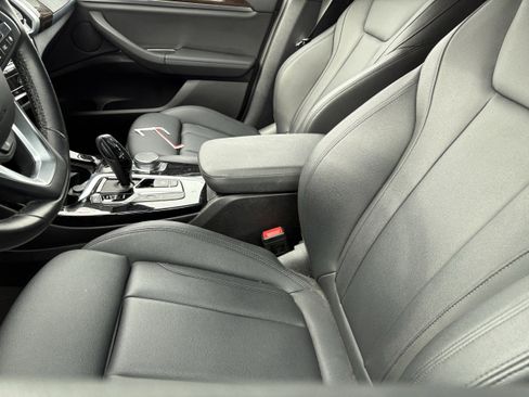 Used 2021 BMW X3 xDrive30i w/ Premium Package image 7