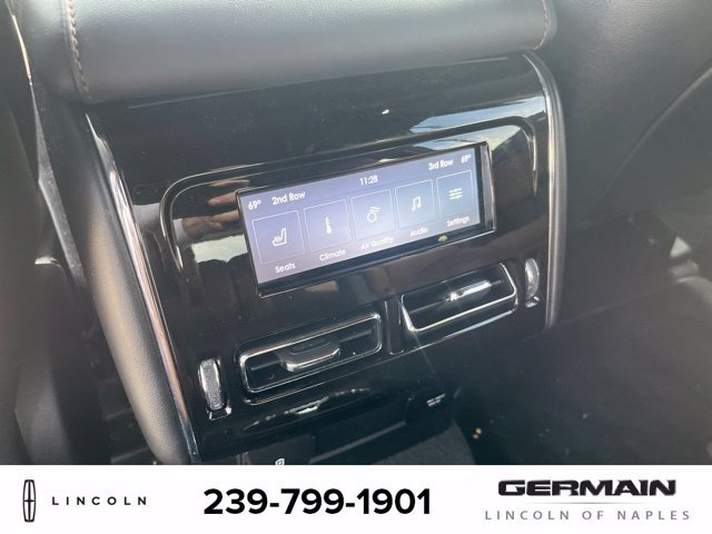 Used 2021 Lincoln Aviator Grand Touring w/ Equipment Group 302A AWD/4WD image 16