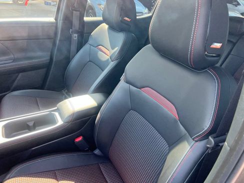 Certified 2025 Nissan Kicks SR w/ SR Premium Package AWD/4WD image 5