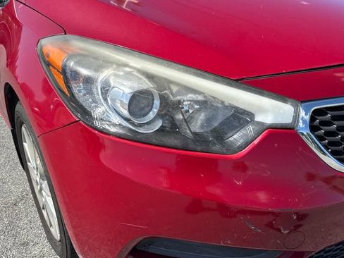 Used 2014 Kia Forte LX w/ Popular Package FWD image 12