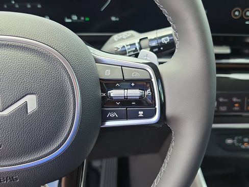 New 2026 Kia Carnival SX Prestige FWD image 32