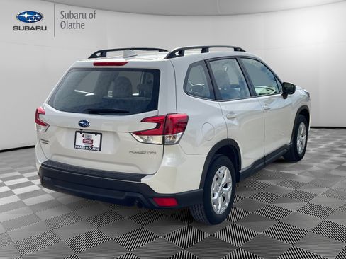 Used 2023 Subaru Forester image 10