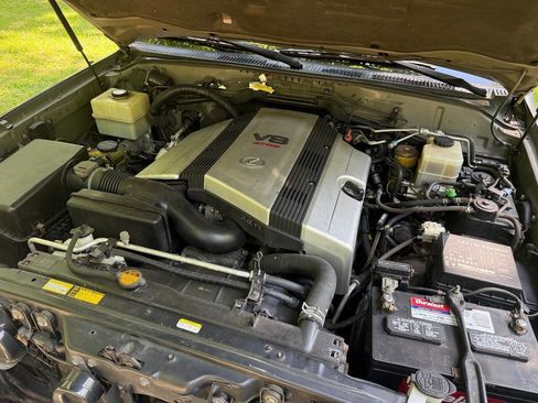 Used 2000 Lexus LX 470 4WD image 48