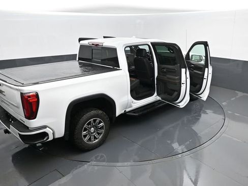 Used 2024 GMC Sierra 1500 AT4 w/ Technology Package image 28