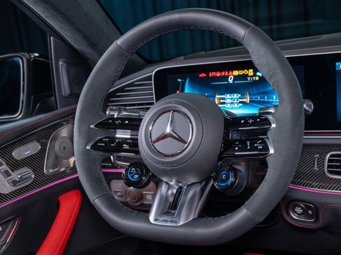 New 2026 Mercedes-Benz GLE 63 AMG S image 15