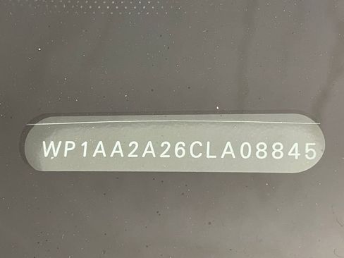 Used 2012 Porsche Cayenne image 27