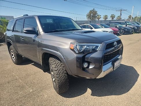 Used 2017 Toyota 4Runner TRD Off-Road Premium image 1