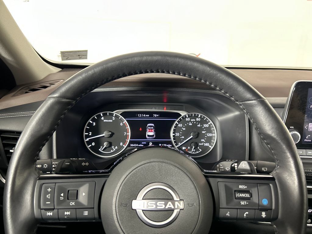 Used 2023 Nissan Rogue SV w/ SV Premium B Package AWD/4WD image 13