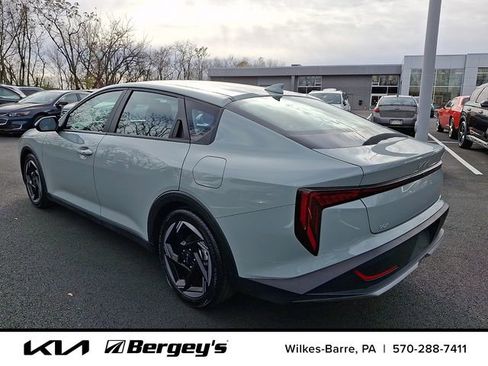 Certified 2025 Kia K4 EX image 4