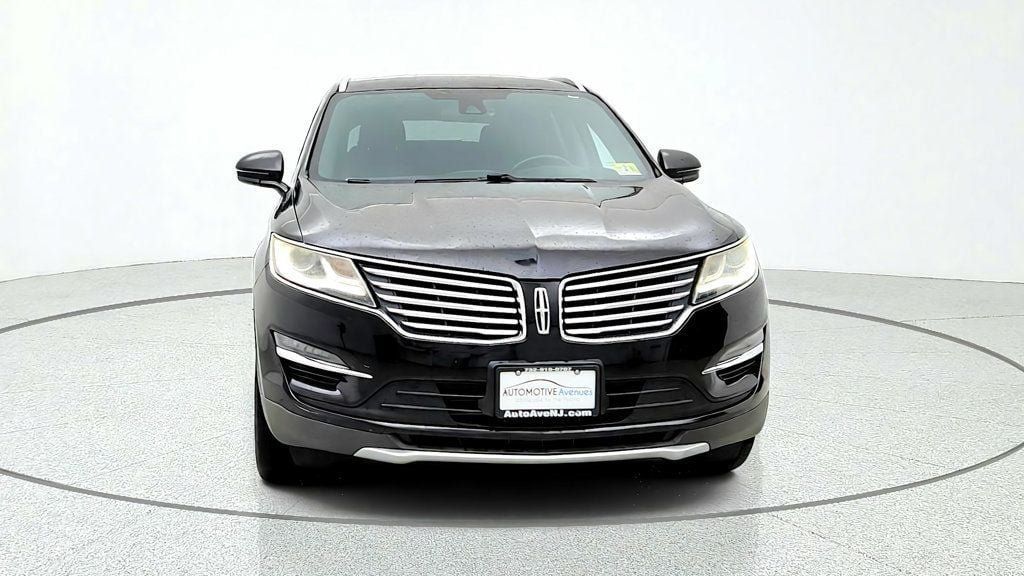 Used 2017 Lincoln MKC Reserve w/ Lincoln MKC Climate Package AWD/4WD image 2
