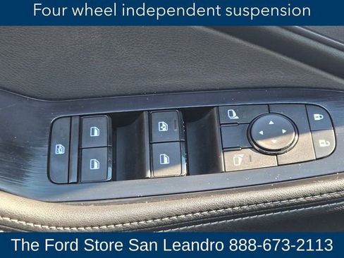 Used 2024 Nissan Rogue SV w/ SV Premium Package image 26