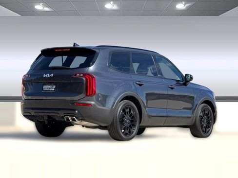 Used 2022 Kia Telluride SX w/ SX Prestige Package AWD/4WD image 8