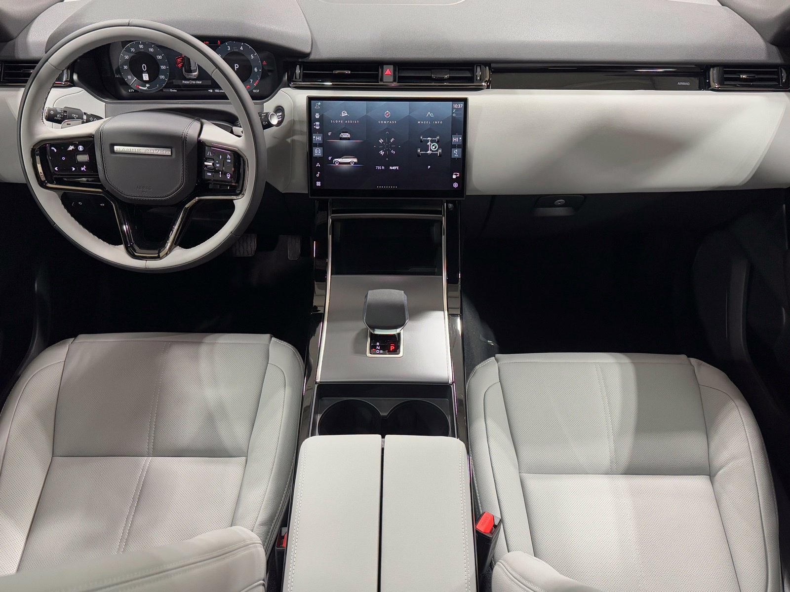 New 2026 Land Rover Range Rover Velar S AWD/4WD image 38
