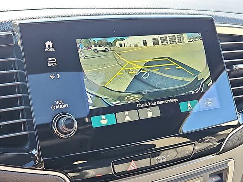 Used 2023 Honda Passport EX-L image 17