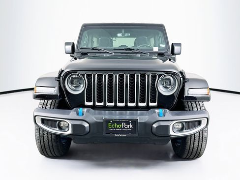 Used 2023 Jeep Wrangler Sahara w/ Cold Weather Group image 2