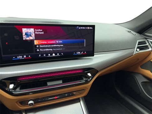 Used 2025 BMW i4 eDrive40 w/ Premium Package image 23