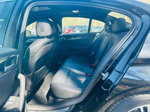 Used 2018 BMW 530i xDrive image 27