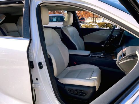 Used 2024 Lexus RX 350 AWD w/ Convenience Package image 9