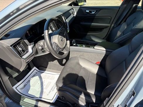 Used 2024 Volvo S60 B5 Core AWD/4WD image 12