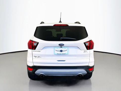 Used 2019 Ford Escape SEL image 6