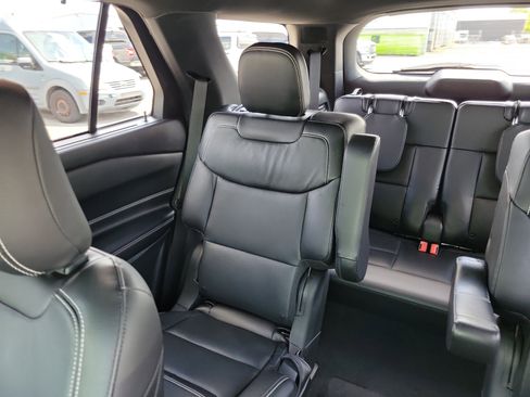 Used 2021 Ford Explorer ST w/ Equipment Group 401A AWD/4WD image 10