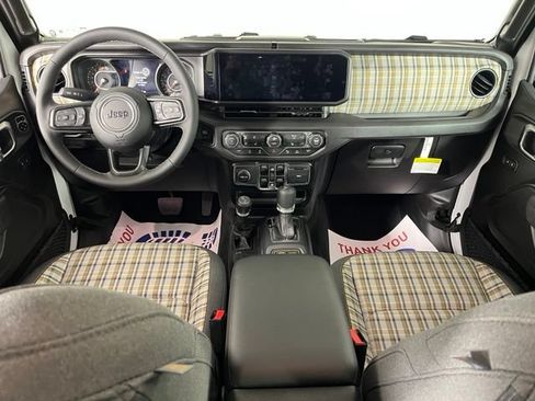 Used 2026 Jeep Wrangler Unlimited Sport AWD/4WD image 41