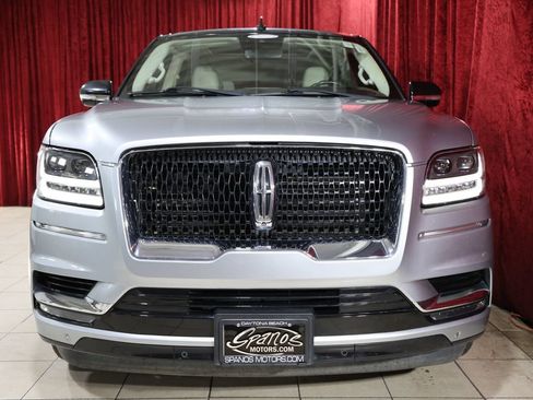 Used 2021 Lincoln Navigator L Black Label w/ Special Edition Package AWD/4WD image 9