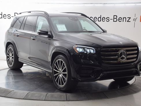 Used 2026 Mercedes-Benz GLS 450 4MATIC image 8
