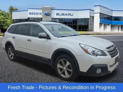 Used 2014 Subaru Outback 3.6R Limited AWD/4WD image 7